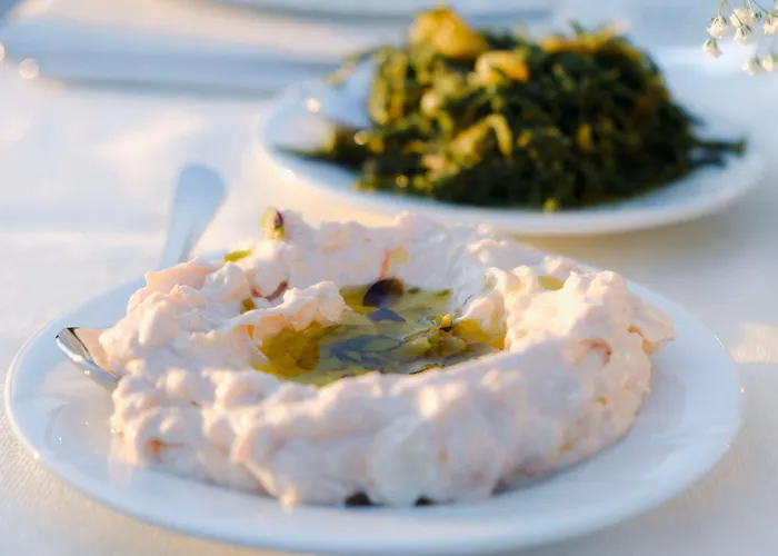 Hotel Maya Bistro & Siğacık