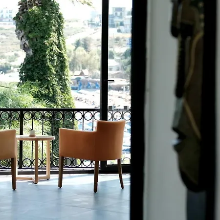 Maya Bistro & Otel Siğacık