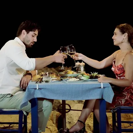 Hotell Maya Bistro & Siğacık