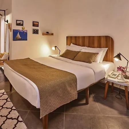 Otel Maya Bistro & 4*