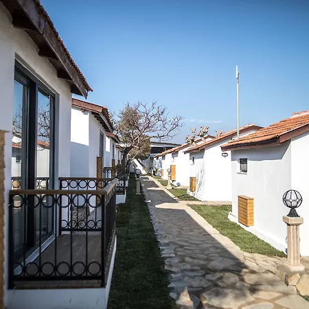 Maya Bistro & Hotel Siğacık